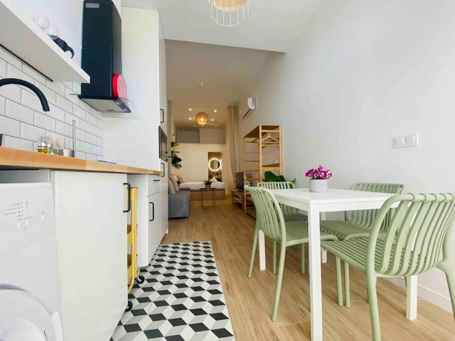 Nice & Cozy Flat Close The Beach Valencia Exterior foto