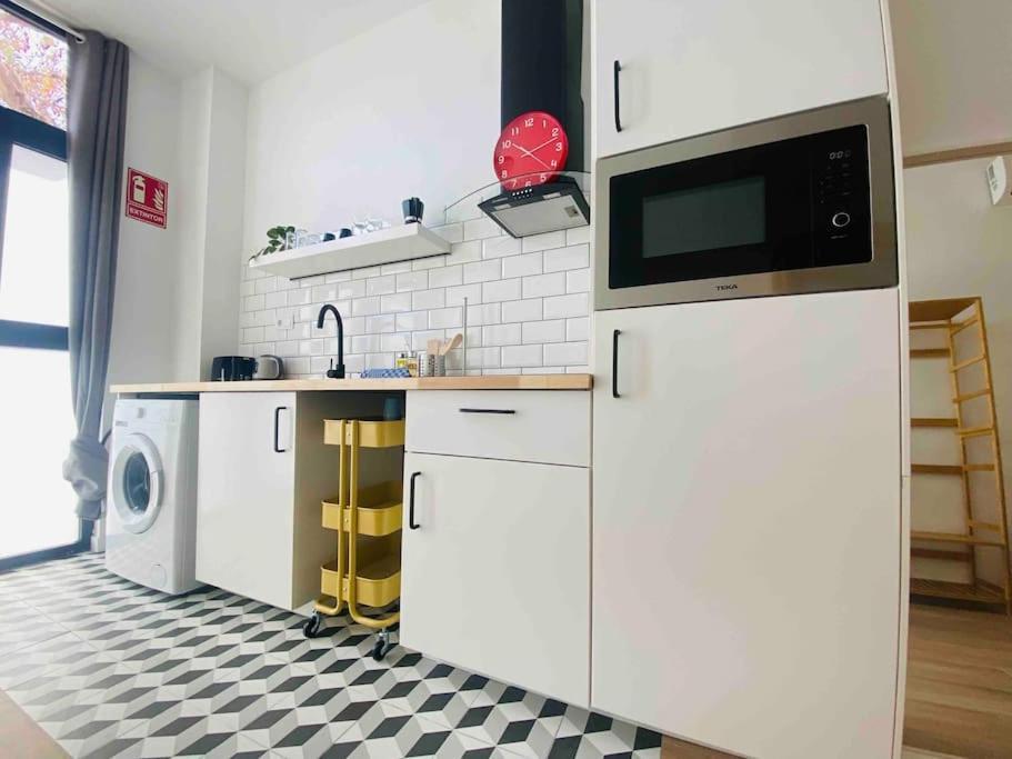 Nice & Cozy Flat Close The Beach Valencia Exterior foto